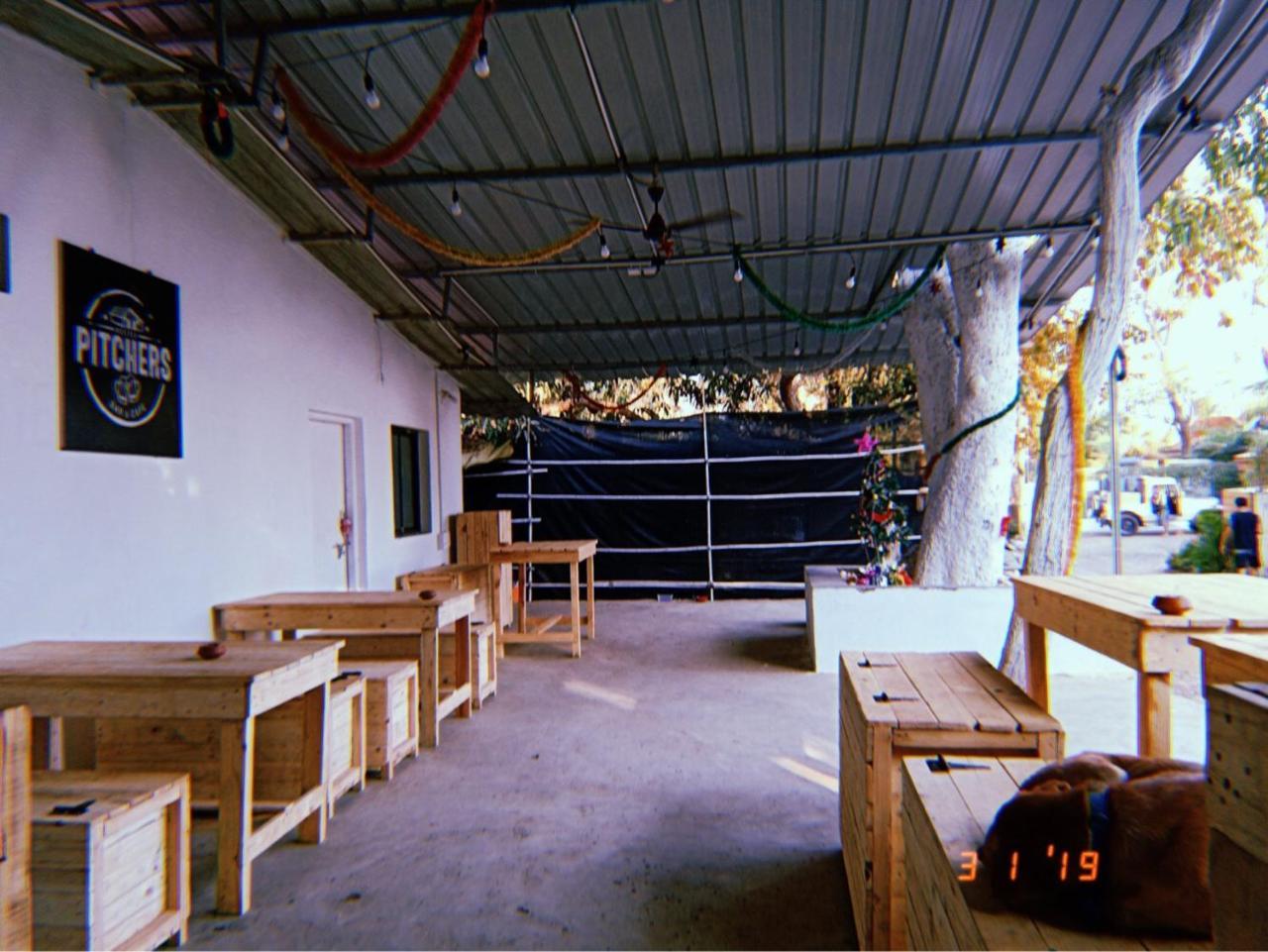 Hostel Pitchers Vagator Exterior photo